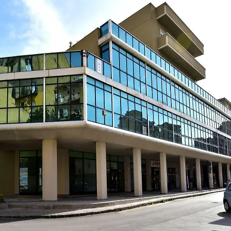 Del Centro فندق مبيت وإفطار